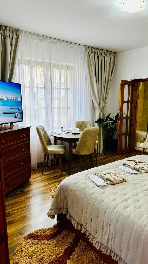 Апартаменты Leto House Тыргу-Жиу Экстерьер фото